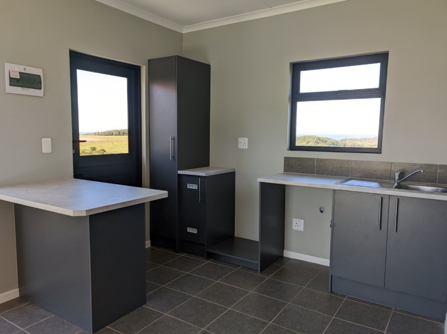 2 Bedroom Property for Sale in Kidds Beach Eastern Cape